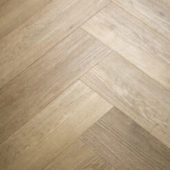 Brecon Blanche Oak Herringbone Waterproof Composite Flooring 6x120mm (1.44m2 Pack)