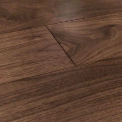 Berkeley Classic Walnut Oiled Flooring (2.11m2 Pack)