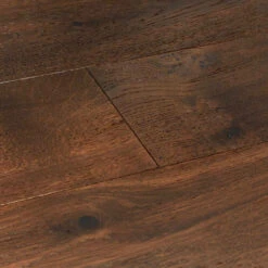 Weald Oak Lacquered Moisture Resistant Flooring 7 X 165mm (2.013m2 Pack)