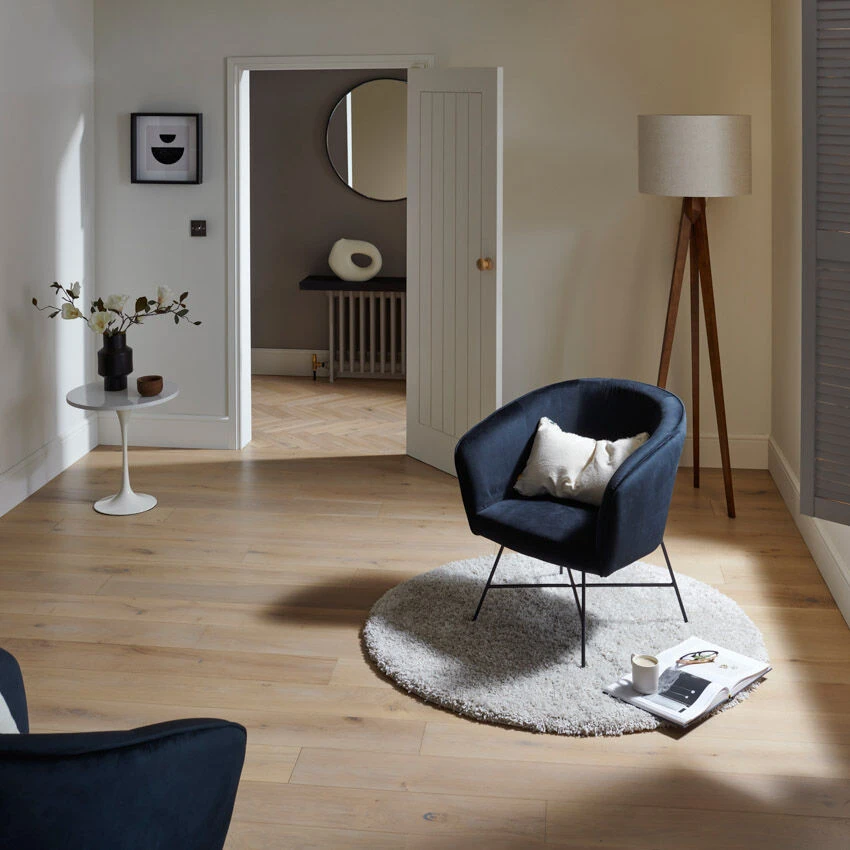 Harlech Ecru Oak Brushed & Matt Lacquered Flooring (2.166m2 Pack) 4 Harlech Ecru Oak Brushed & Matt Lacquered Flooring (2.166m2 Pack) - Image 2